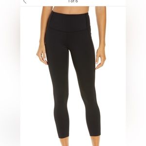 Nordstrom - Zella live in high waist 7/8 pocket legging